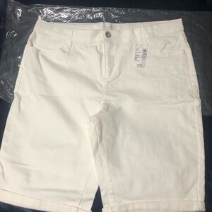 The Children's Place Bright White Kids Shorts